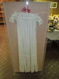 VINTAGE CLOTHING