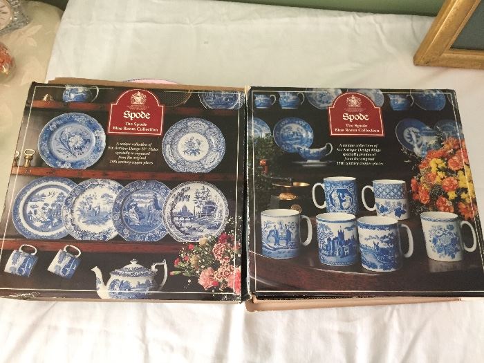 Spode 6 Plates and 6 coffee Mugs new in box
