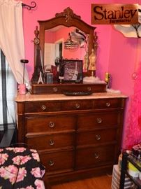 Stanley Furniture bedroom set - marble top dresser & mirror