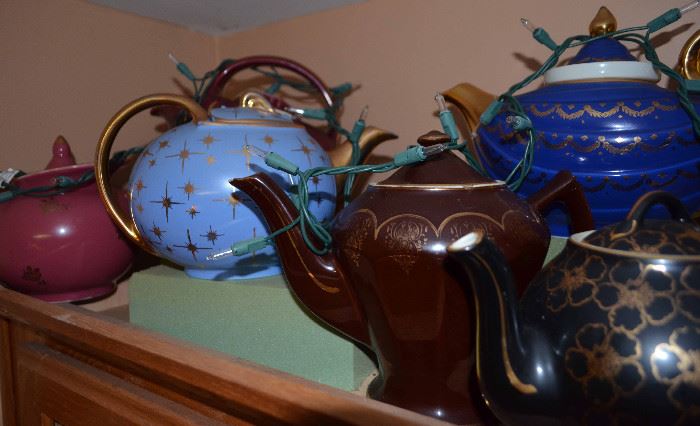 Hall Teapot Collection