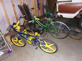 Bikes including vintage Schwinn