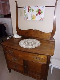 Wash stand with towel rack