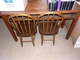 Vintage/Antique double school desk with storage and two chairs. Great piece to resale or for your grandkiddos!