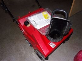 Troy-Bilt 21" Snow Thrower/Blower 123cc 4 cycle. Like brand new!
