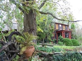 Possum Glen Road farm house