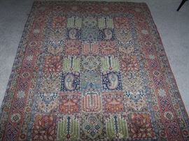 ORIENTAL AREA RUG