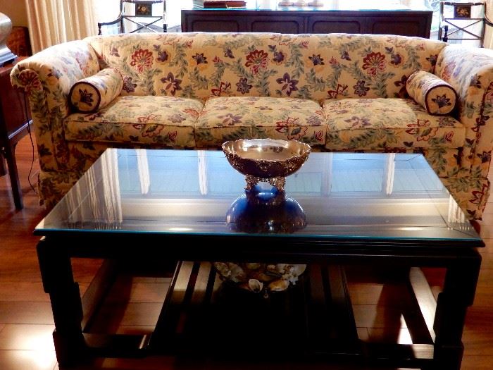 A VERY COMFY COUCH AND GREAT TABLE