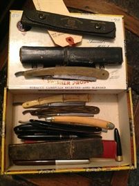 Great Collection of antique shaving razors