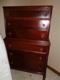 mahogany vintage chest on chest