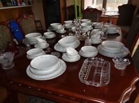 set of Noritake, perfect for holidays, delicate silver & gold pattern