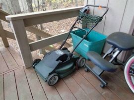 electric lawnmower