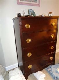 vintage chest of drawers'