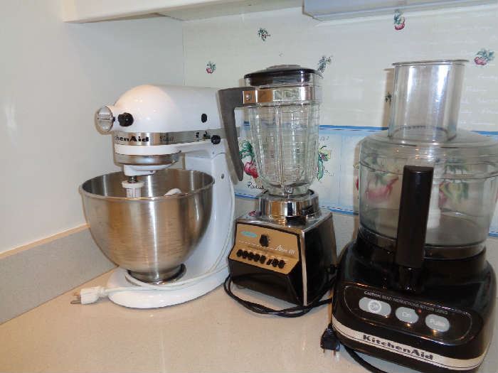 kitchen appliances, top of the line