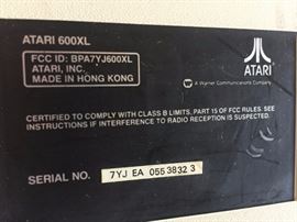 Label on back of Atari 600XL