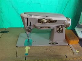 Singer  Model 500A Sewing Machine in Cabinet
