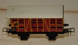 Red Poultry Wagon, Marklin 386, 00-gauge.1939