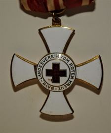 RARE WWI German / Bavarian Red Cross Medal - Order Bayr Landesverein Vom