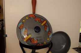 PETER MAX ENAMEL CHAFFING DISH