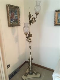 French Provencial floor lamp (MUST SEE!)