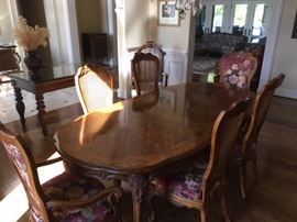 Dining Table (Heritage "Brittany")