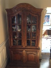 China Hutch (Heritage "Brittany")