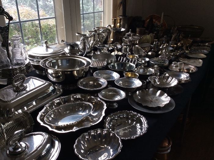 LARGE WAYZATA ESTATE SALE in Wayzata, MN starts on 11/11/2017