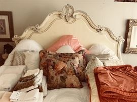 Bob Mackie Home Collection King Size Headboard, Footboard, & Frame
450.—