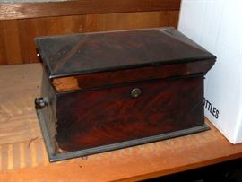 Unusual Mahogany Tobacco or Liquor Box