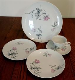 China Set Harmony House Sophisticated Lady Pattern Made in Japan