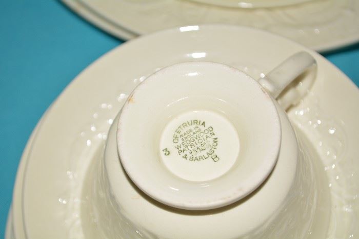 Wedgwood China Set (Tea Cups and Saucers)
