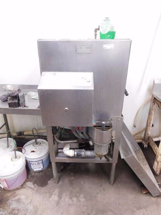 Acromatic II Commercial Dish Machine with Side Tables