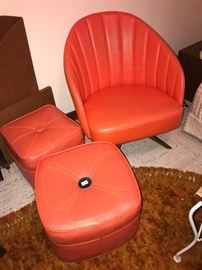 Vintage orange chair 