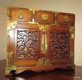 Ornate jewelry box