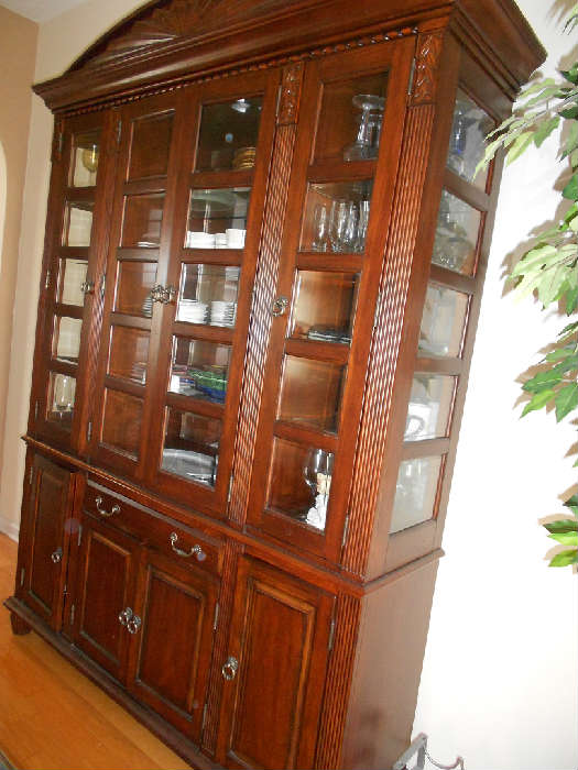 Solid wood hutch