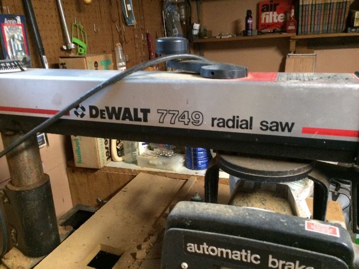 DeWalt Radial arm saw