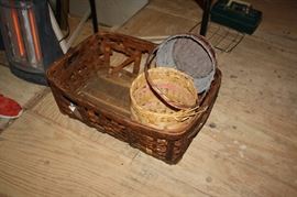 Great antique oak large basket