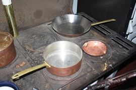 Copper pot- now has lid.
