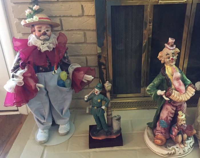 Great CLOWN DECOR, Emmett Kelly Jr,  DYNASTY Doll Jester, 
VINTAGE CAPODIMONTE PORCELAIN HAND CRAFTED LARGE CLOWN & MONKEY FIGURINE , Keystone Kop Abe Goldstein Circus World and More