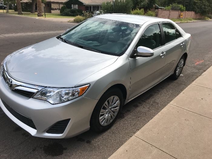 2014- 4 Door 6 Speed Automatic Toyota Camry. Mileage: 6,717  Vin: 4T4BF1FK5ER402829