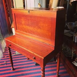 "George Washington" style drop leaf desk