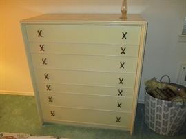 MID-CENTURY MODERN JOHN STUART BEDROOM SUITE