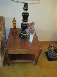 MID CENTURY HERITAGE TABLES