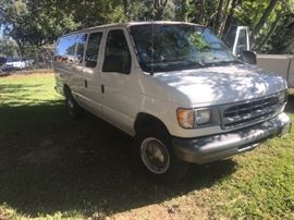 2001 fORD vAN