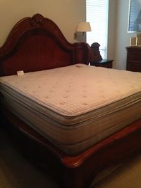 Large king mechanical bed