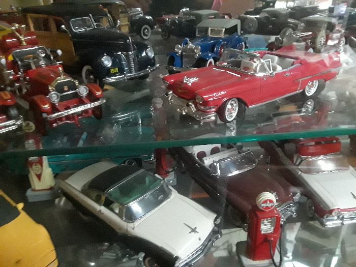 Die cast cars