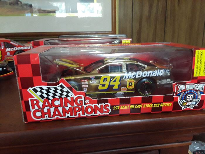 Die cast cars