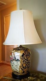 Gorgeous Asian style lamp in excellent condition.
$30