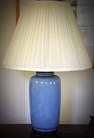 Oriental style lamp in excellent condition. $20