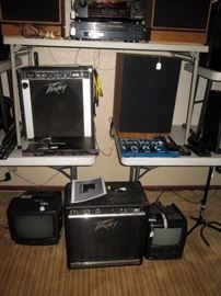 Basement: Peavey, Klipsch mx-80 speaker, Symponic Video cr3909