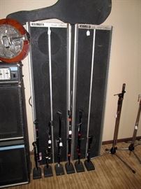Basement: 2 Shure Vocal Master Speaker Column VA300-5